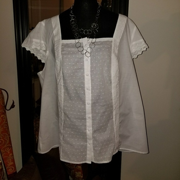 Avenue Tops - White Dress Shell